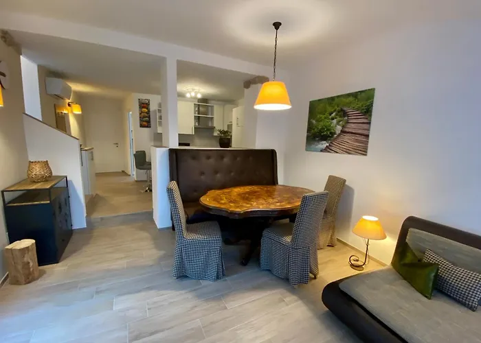 Moscal- Bella Vista 펜션 *